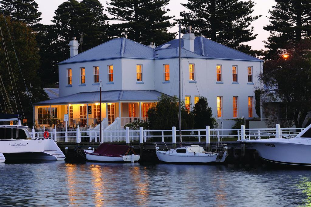 Oscars Waterfront Boutique Hotel Port Fairy Exterior photo