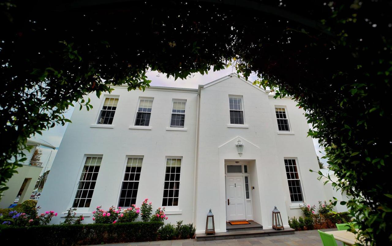 Oscars Waterfront Boutique Hotel Port Fairy Exterior photo